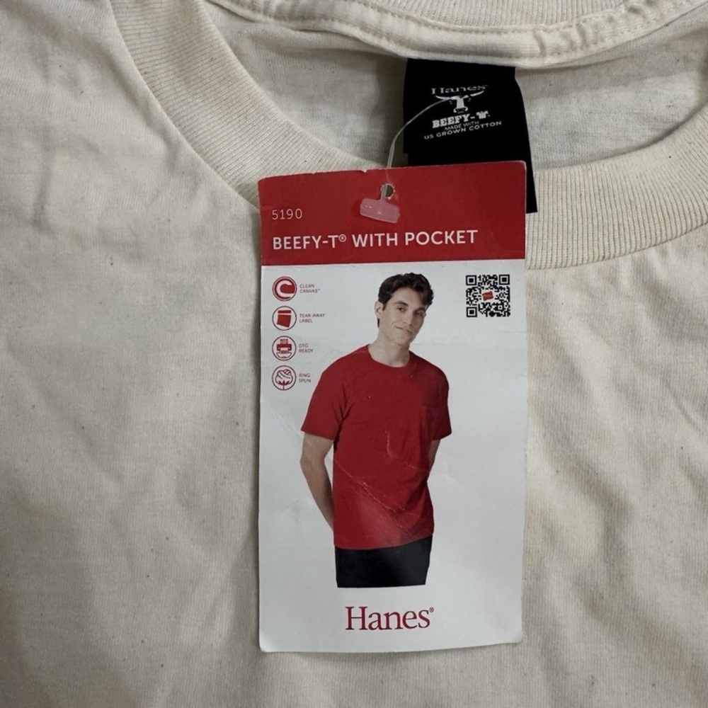 RARE NWT Hanes Beefy-T Pocket T-Shirt with Beefy T Bull Logo Size XL Men's - Picture 6 of 6